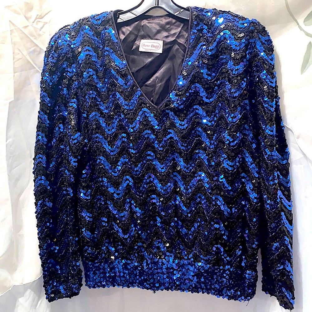 THREE FLAGS SEQUIN LNG SLV, V-NK TANK & TOP SZ XL